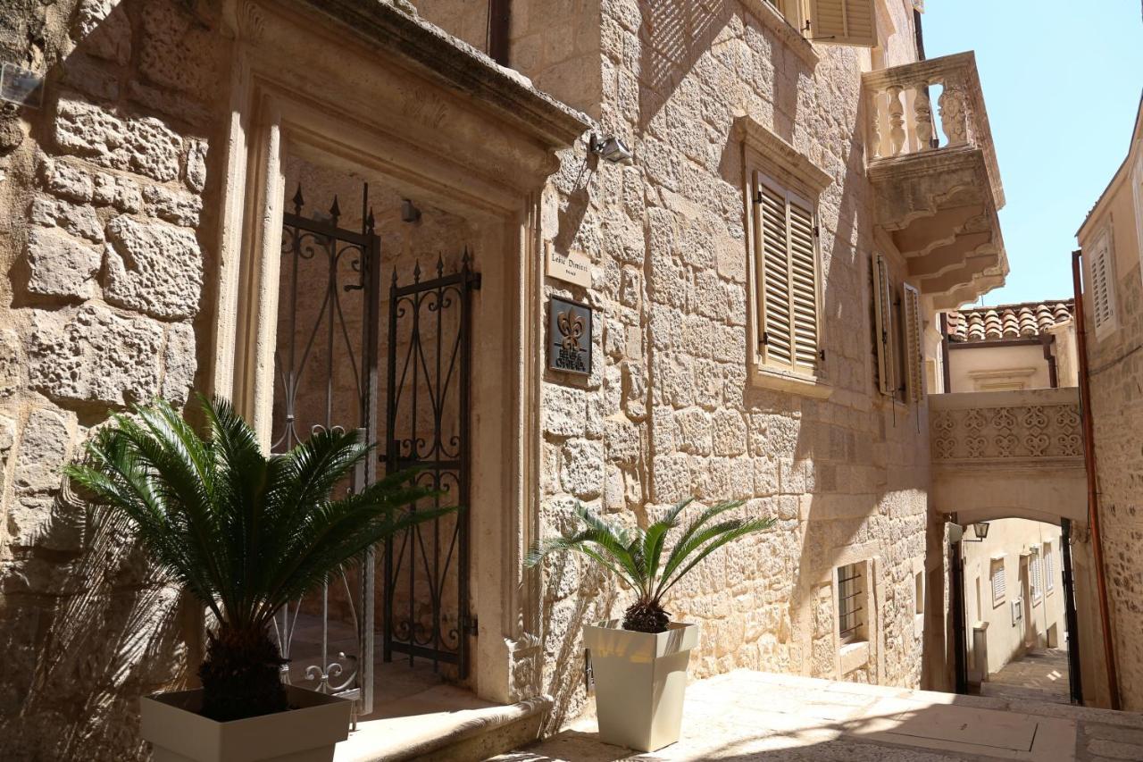 Lesic Dimitri Palace กอร์จูลา ภายนอก รูปภาพ