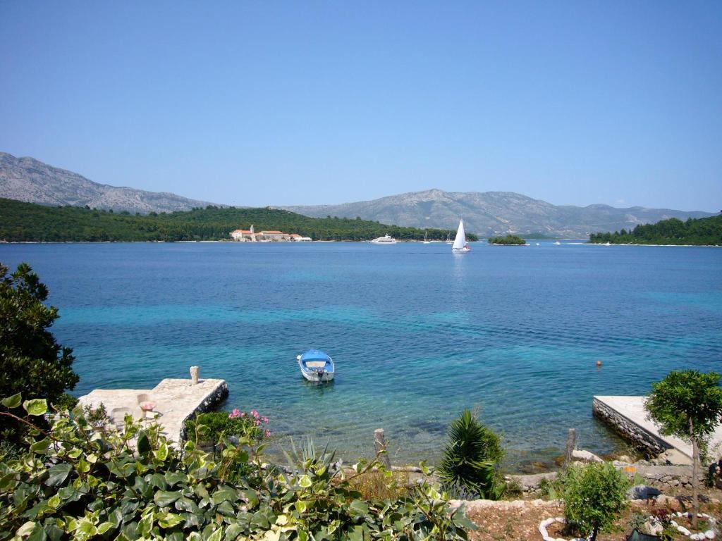 Lesic Dimitri Palace กอร์จูลา ภายนอก รูปภาพ
